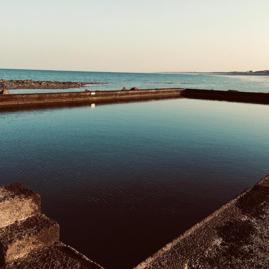 Studio Les Pieds Dans L'Eau Донвил-ле-Ба Екстериор снимка